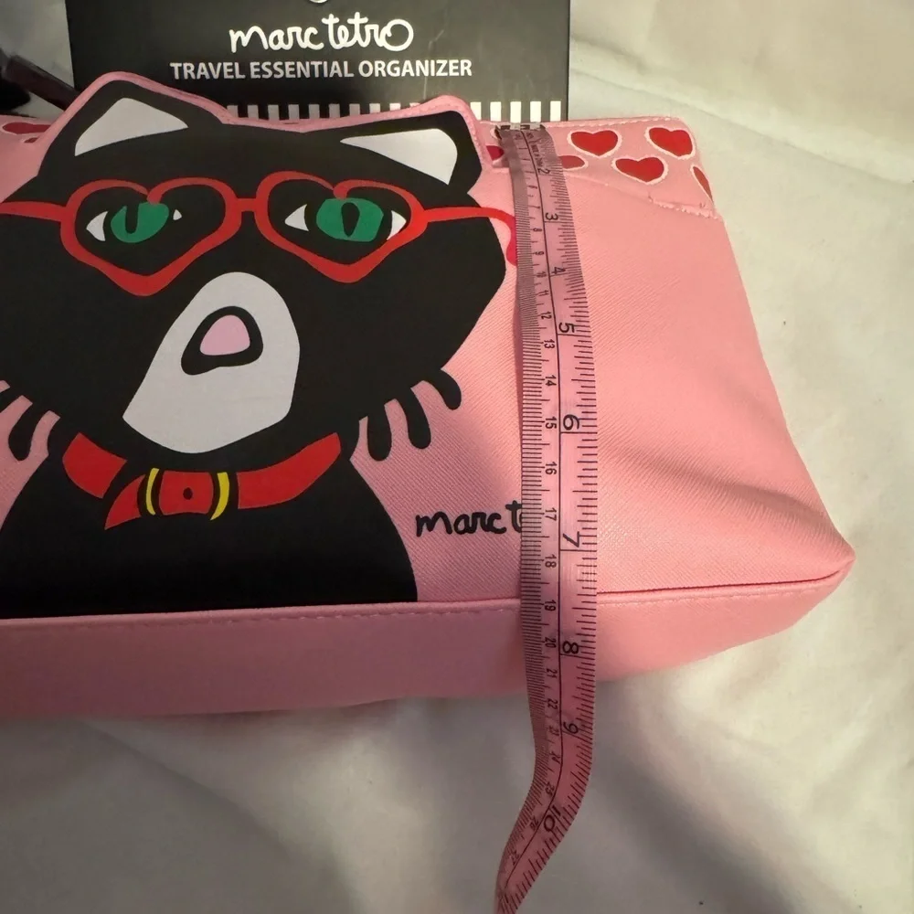 Mark Tetro Huge travel organizer